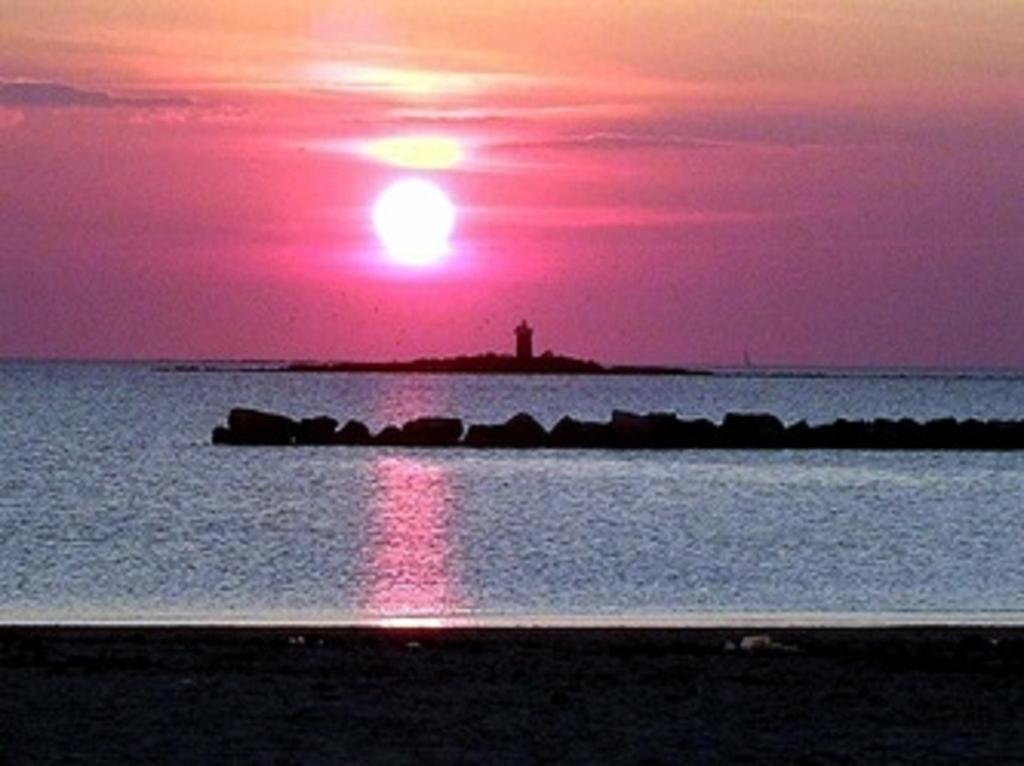 شقة Il Terrazzo Del Sole ألغيرو الغرفة الصورة